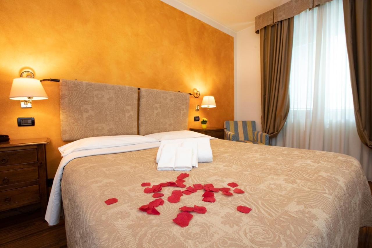 Hotel Arcobaleno Sienne Extérieur photo