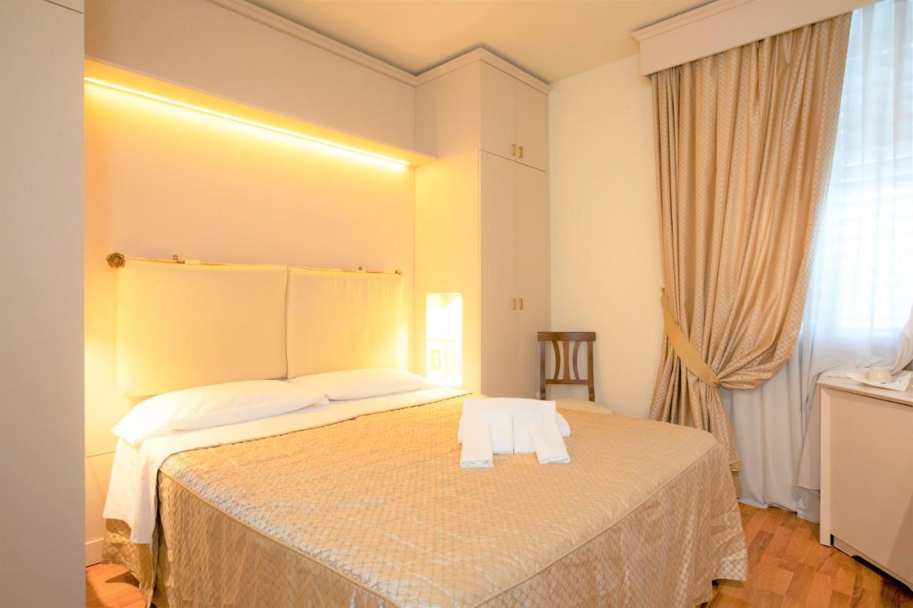 Hotel Arcobaleno Sienne Extérieur photo