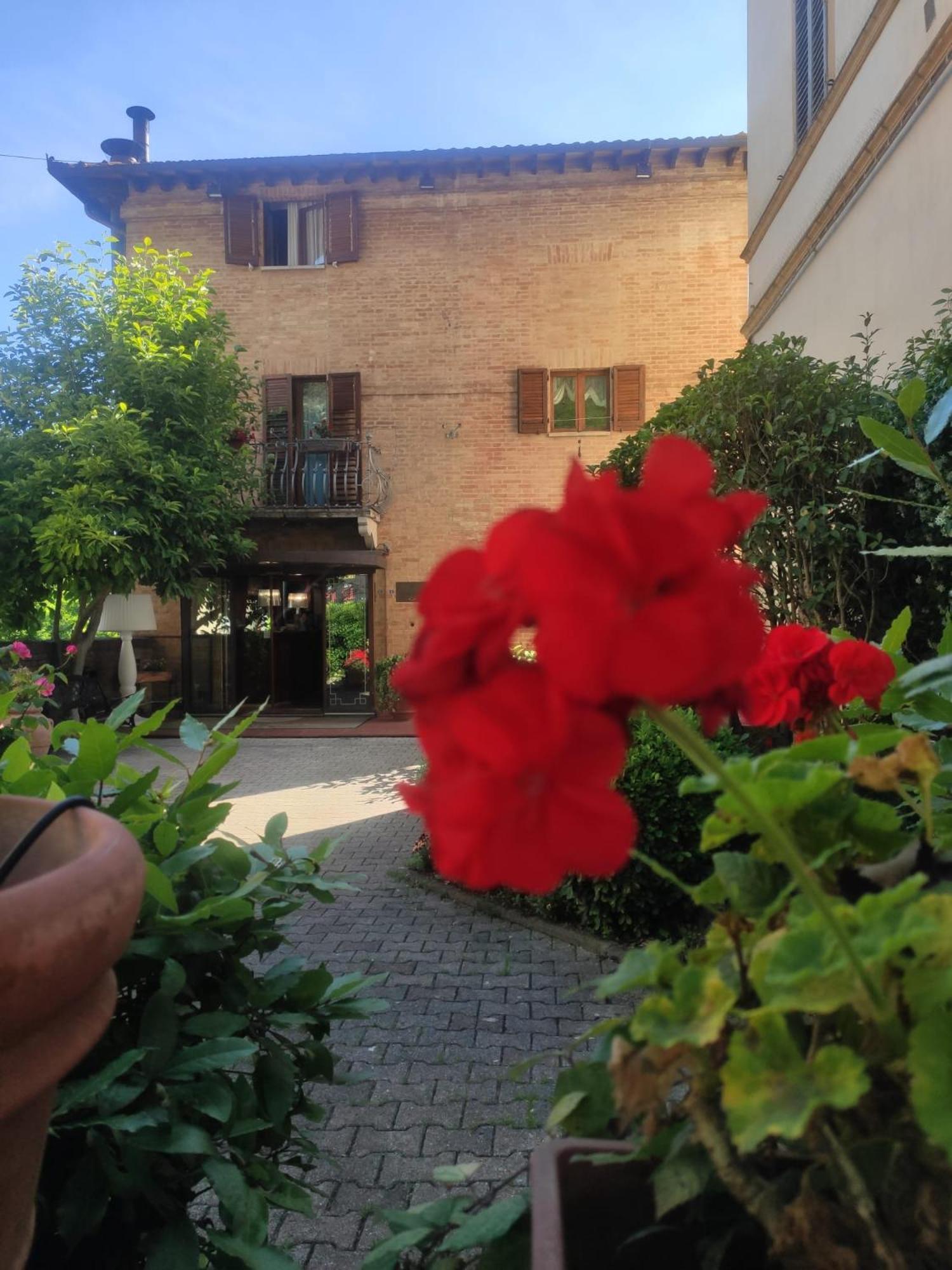 Hotel Arcobaleno Sienne Extérieur photo
