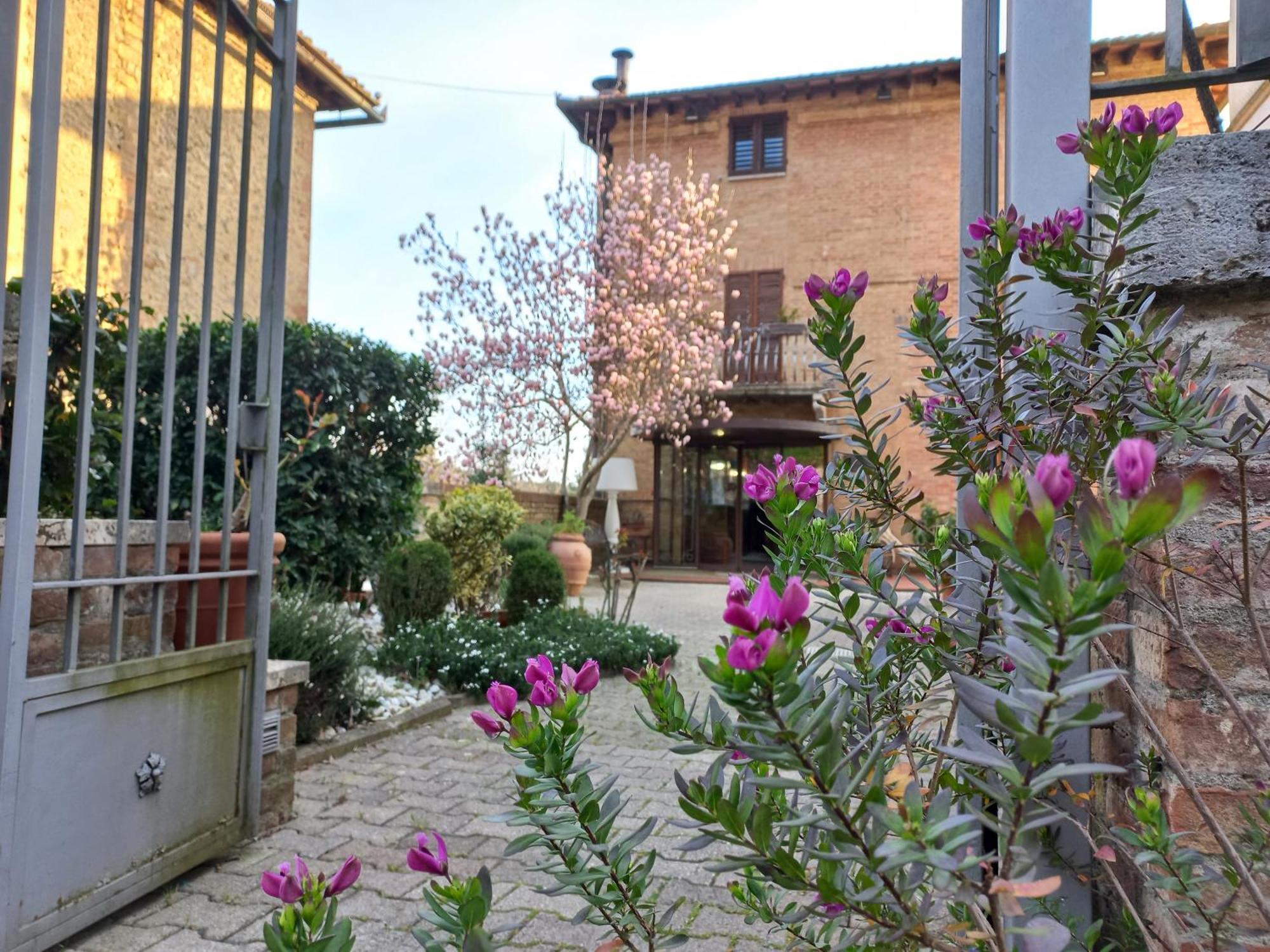 Hotel Arcobaleno Sienne Extérieur photo
